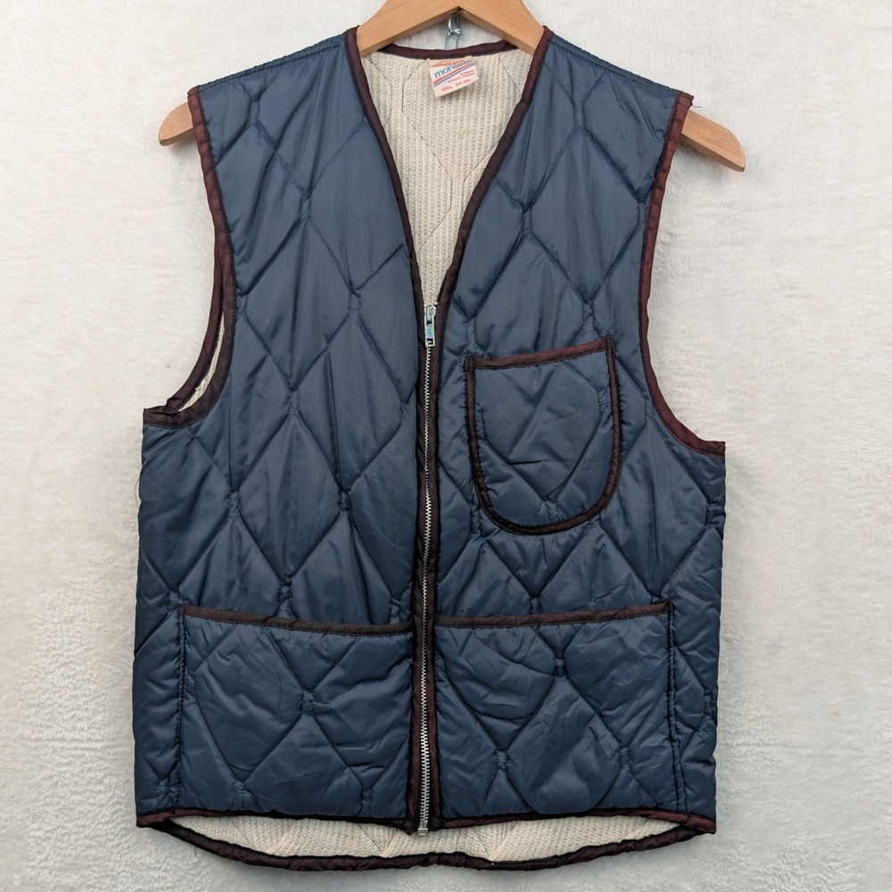 VTG Mohawk Vest Men's S Navy Blue Quilted Hollofil Insulated Outdoor Hiking 70s
